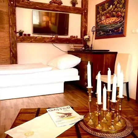 Gasthof Ezathouse Devicie Krupina