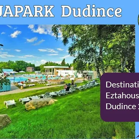 Penzión pre hostí Ezathouse Devicie *